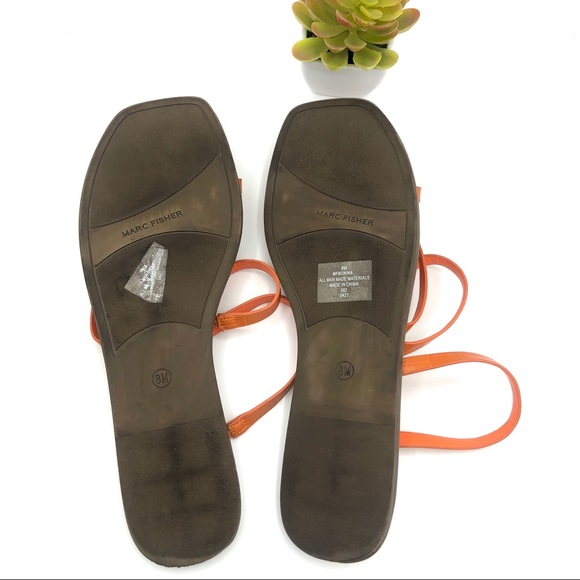 Marc Fisher Strappy Flats Slip on Sandals - Picture 8 of 8